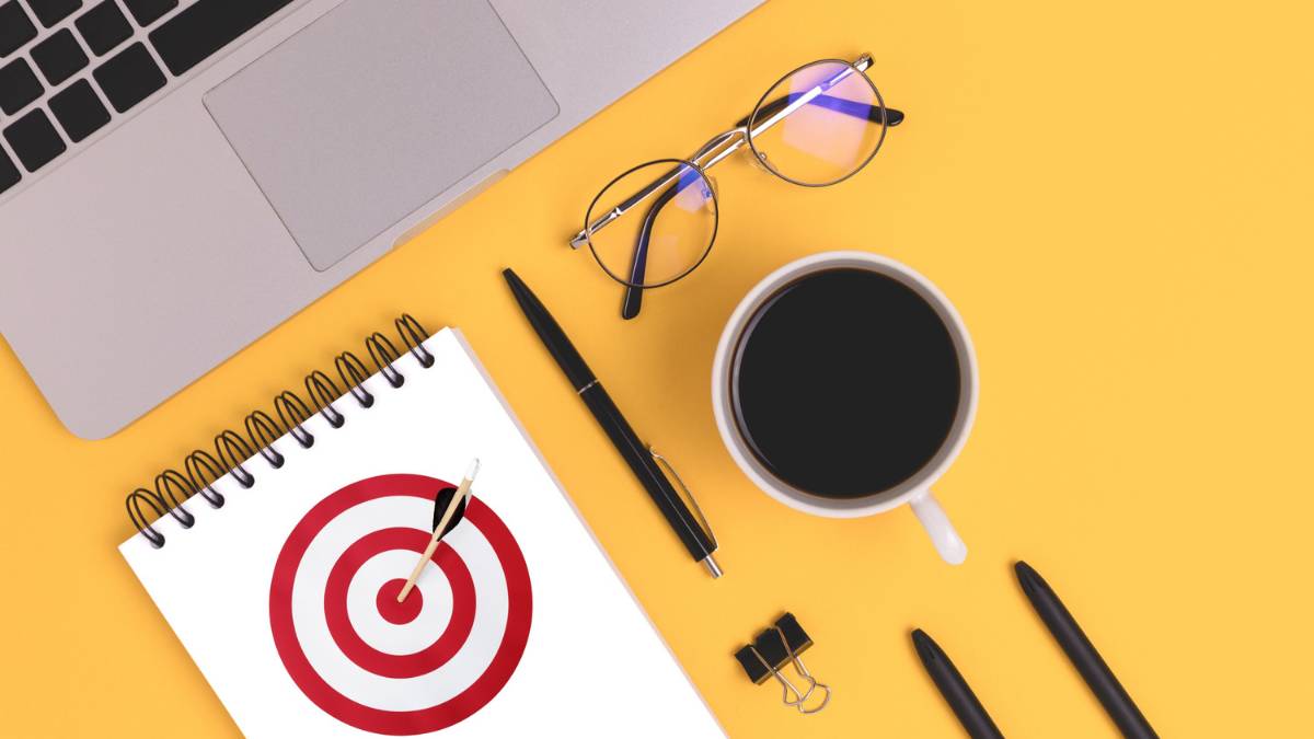 How to Research Target Audience for Online Marketing (2026 Guide)