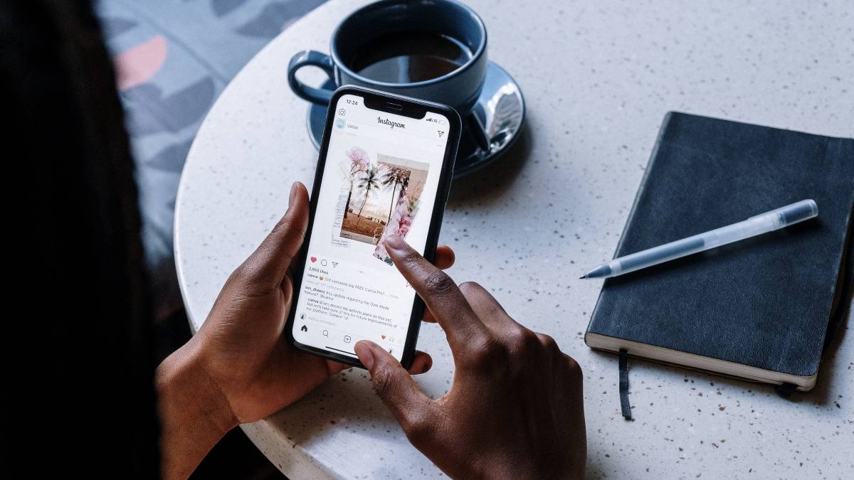 How to Write AI Prompts for Instagram Captions