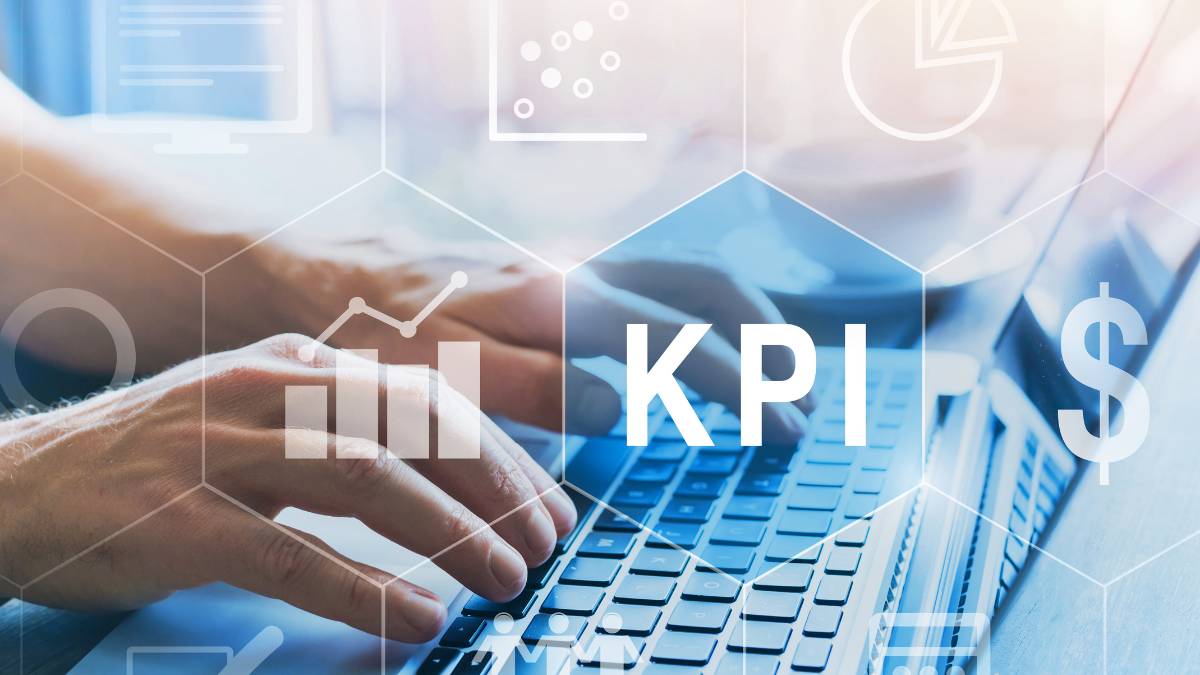 How to track KPIs using AI analytics tools