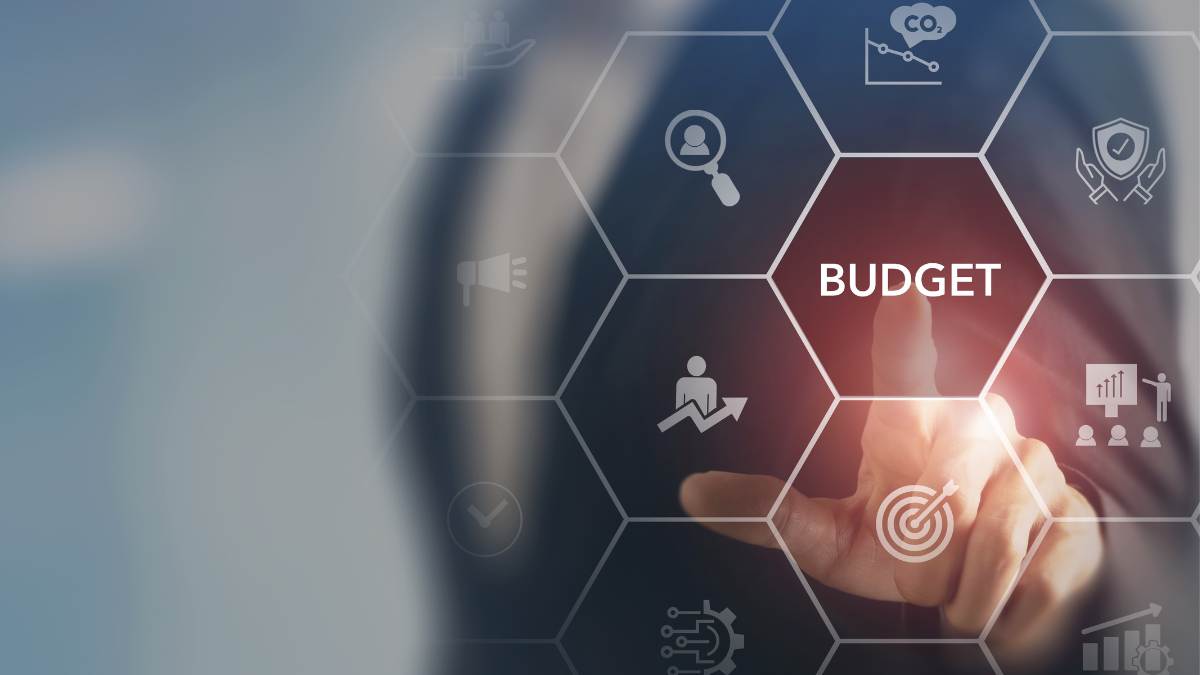 Facebook Ad Budget Strategies for Maximum ROI in 2026